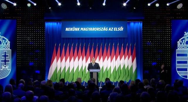 Orbán-évértékelő – Klasszikus közhelygyűjtemény