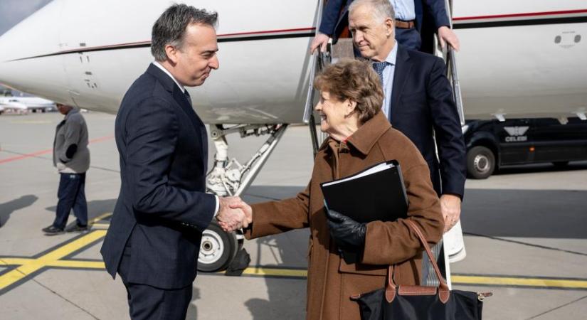Csalódtak a Budapestre érkező amerikai szenátorok, de remélik, hogy az Orbán-kormány érti a célzást