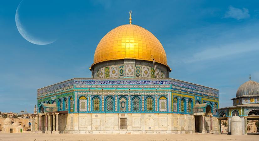 Izrael korlátozná a muszlimok számát ramadánkor az al-Aksza mecsetnél