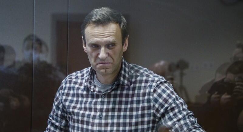 Továbbra is titok övezi Navalnij halálának körülményeit – a Kreml hárít (VIDEÓ)