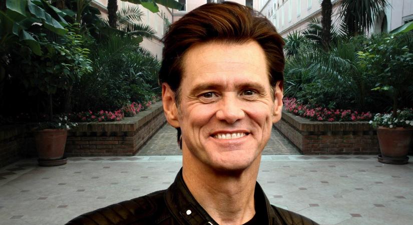 Sokkolta a rajongókat a 62 éves Jim Carrey bizarr kinézete, lázadó tinifiúnak képzeli magát a gumiarcú sztár