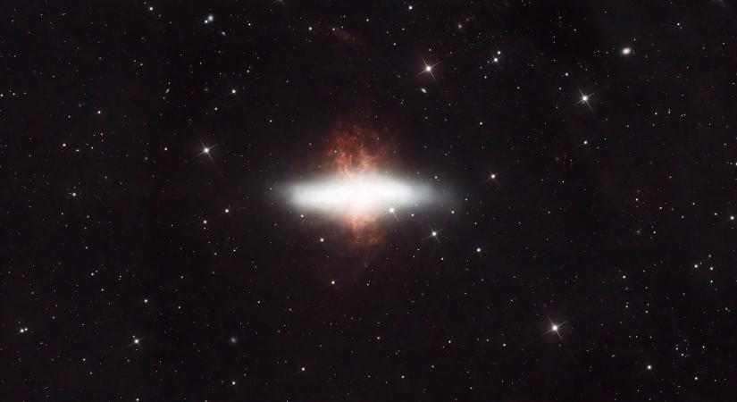 A Bocskaikerttől 12 millió fényére fotózott a hajdúsági amatőr csillagász
