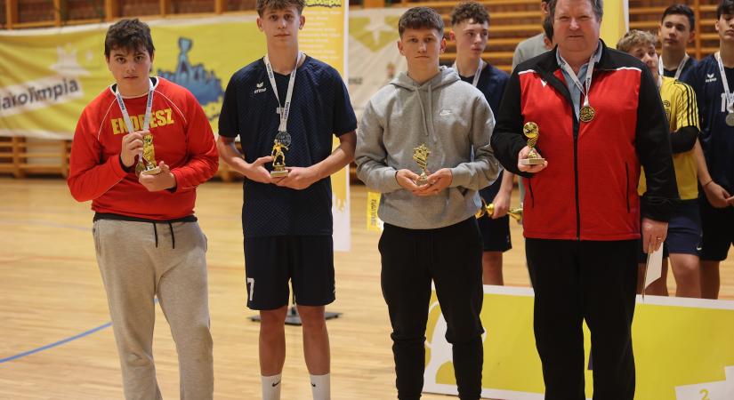 Felcsúti, budapesti és nyíregyházi iskolák állhattak dobogóra a IV. korcsoportos Diákolimpia Futsal országos döntőn