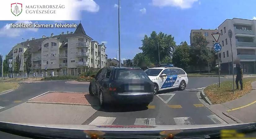 Filmbeillő autósüldözés volt Győrben  videó