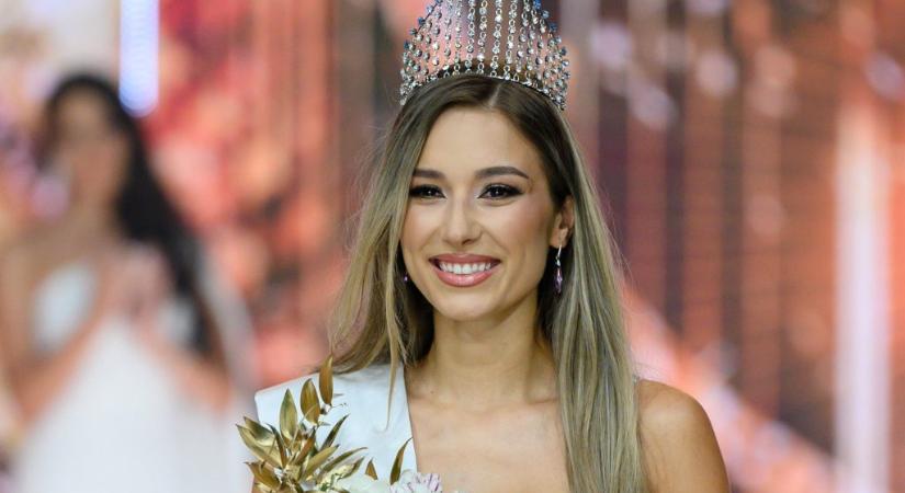 Így mutatkozott be Magyarország Szépe a Miss World világverseny nyitóeseményén Indiában