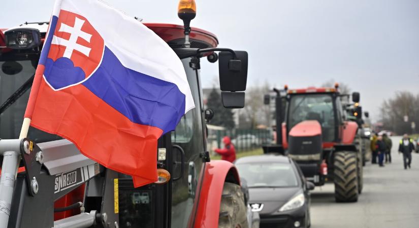 Csütörtökön ismét Szlovákia-szerte tüntetnek a gazdák, fennakadások várhatók