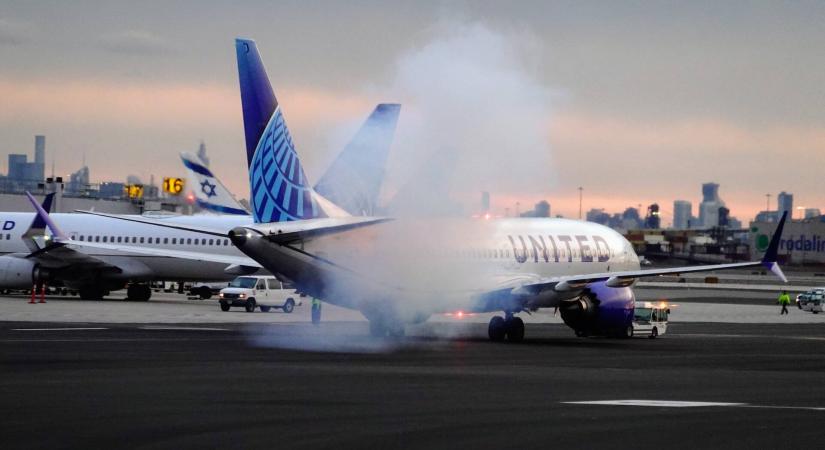 A Boeing 737 botrány miatt azonnali hatállyal távozik a program főigazgatója