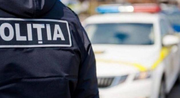 Őrizetbe vettek egy férfit, akit azzal gyanúsítanak, hogy felgyújtotta a NATO-irodát Moldovában