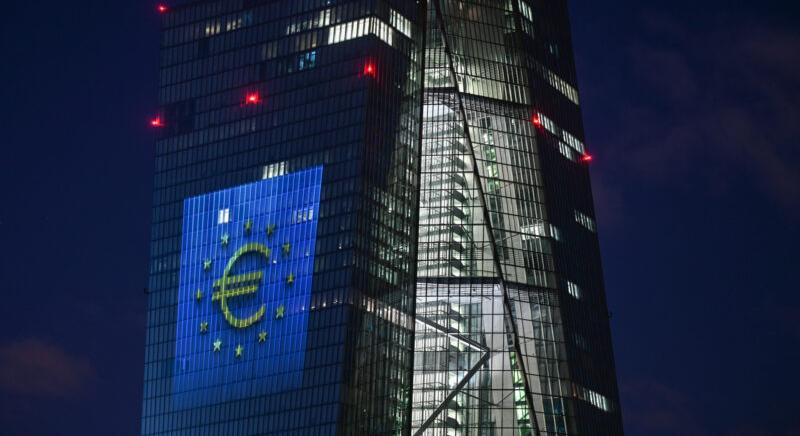 Megint a digitális eurót tolja az Európai Központi Bank
