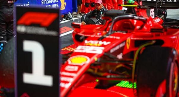Vasseur és Schumacher: miattuk igazol át Hamilton a Ferrarihoz