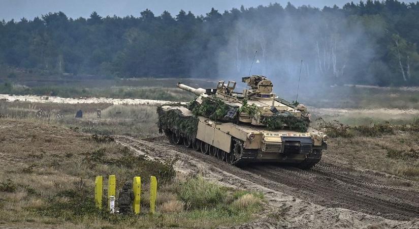 Lefilmeztek az ukránok egy Abrams harckocsit akció közben – videó