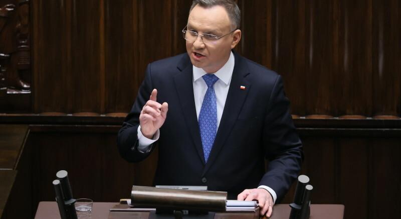 A NATO védelmi erőfeszítéseinek növelésére szólított fel a lengyel elnök