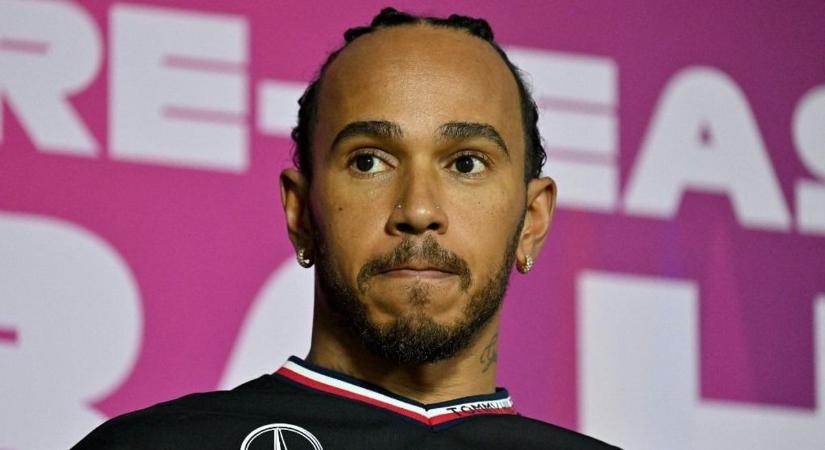 Lewis Hamilton saját csapata helyett már inkább a Ferrariról beszél