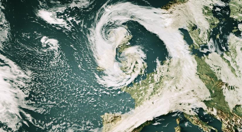 Kettészeli Európát a Louis ciklon: ilyen idő vár ránk még a hétvégén