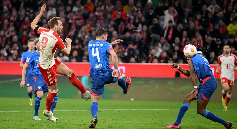 Harry Kane duplájával nyert rangadót a Bayern Orbánék ellen