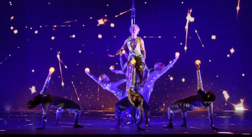 Az Erkel Színház színpadán, táncelőadásban kelt életre A kis herceg