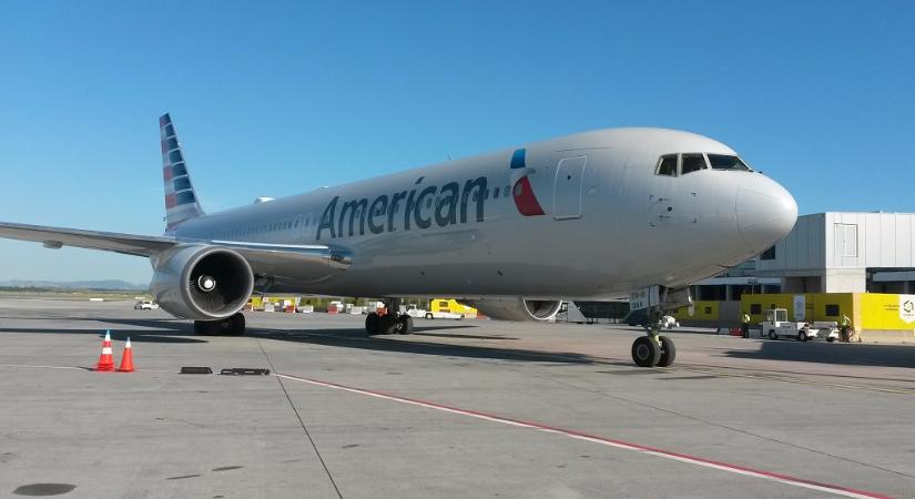 Már három amerikai légitársaság emelte a poggyászdíjakat