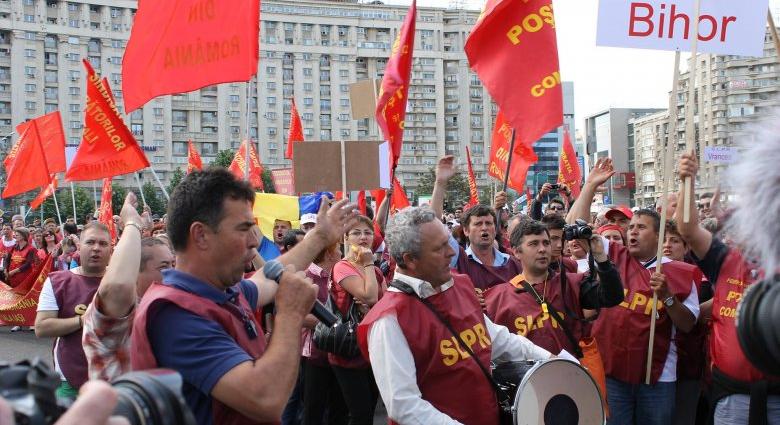 Elkezdték a tiltakozást a postások Bukarestben
