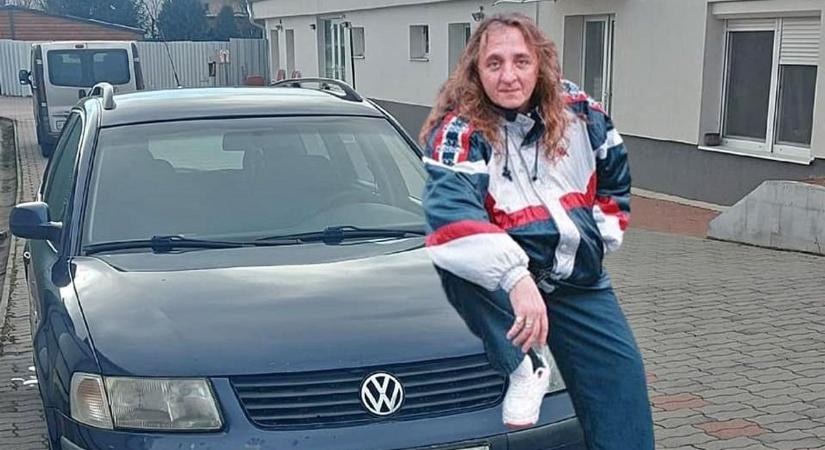 Marketingből jeles: Zámbó Jimmyvel turbózta fel hirdetését egy fehérvári autótulajdonos