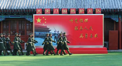 Már épül az új világrend - a kínai fegyverarzenál elképesztő léptékben fejlődik