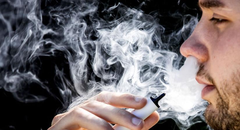 Füstbe ment terv: mégsem tiltja be a dohányzás Új-Zéland