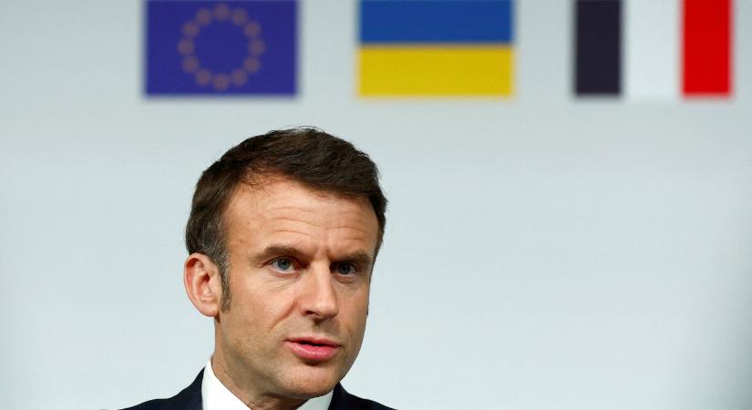 Emmanuel Macron: nem lehet kizárni csapatok küldését Ukrajnába