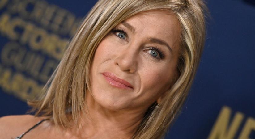 Jennifer Aniston megmutatta a reggeli rutinját, ettől van elképesztő formában