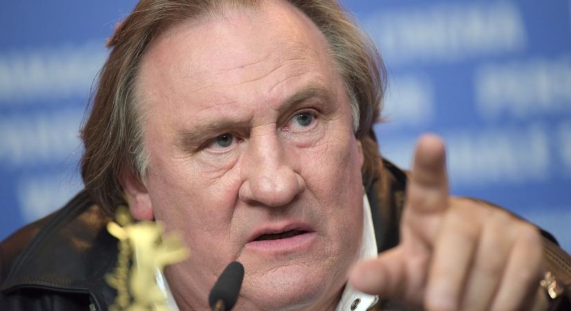 Egy díszlettervező is zaklatással vádolja Gérard Depardieu-t