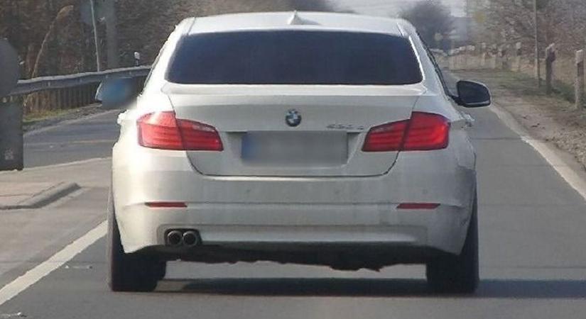Hogy mennyivel?! – száguldozó BMW-st fogtak a rendőrök Bárándon