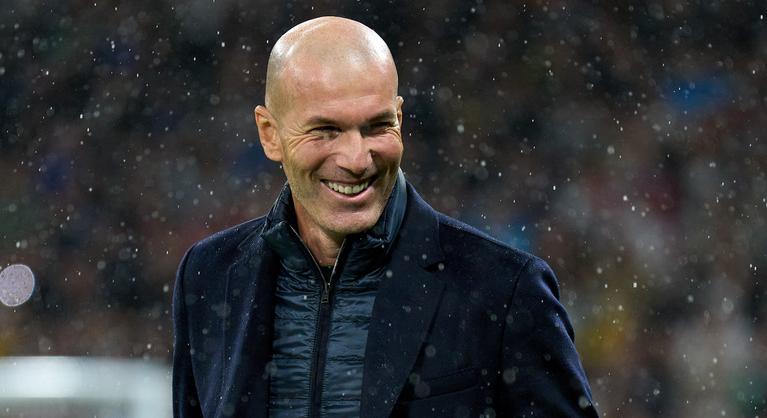 „Bármi megtörténhet” – Zinedine Zidane bejelentést tett a jövőjéről