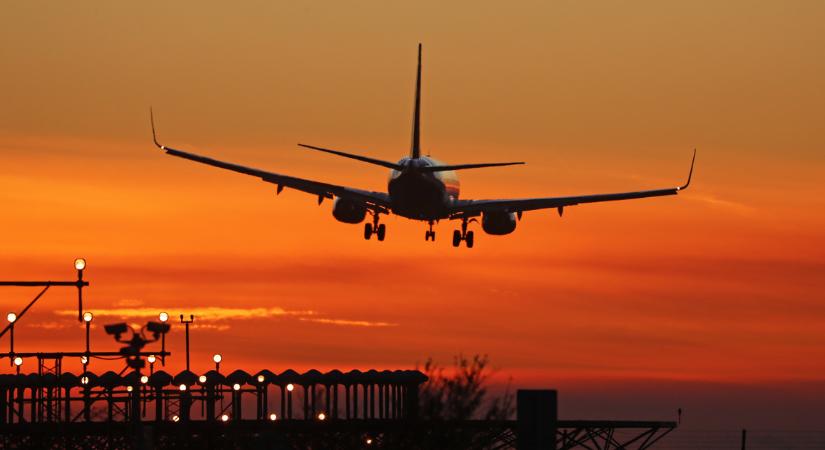 Drágulásra és járatritkításra számíthatnak, akik a népszerű fapados légitársasággal akarnak utazni