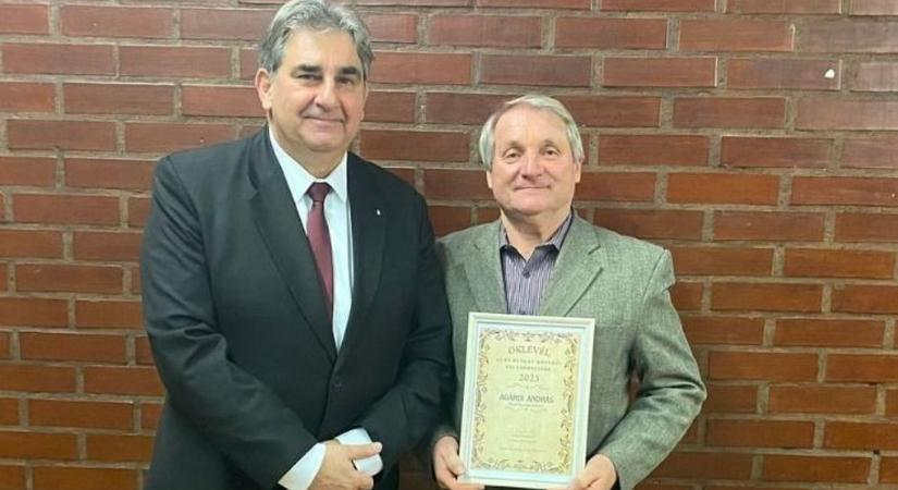 33 éve a település fejlődését tartja szem előtt a kitüntetett ősagárdi polgármester