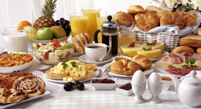 Egyre nagyobb hangsúlyt fektetnek az emberek a reggelire, és egyre többféle ételt esznek