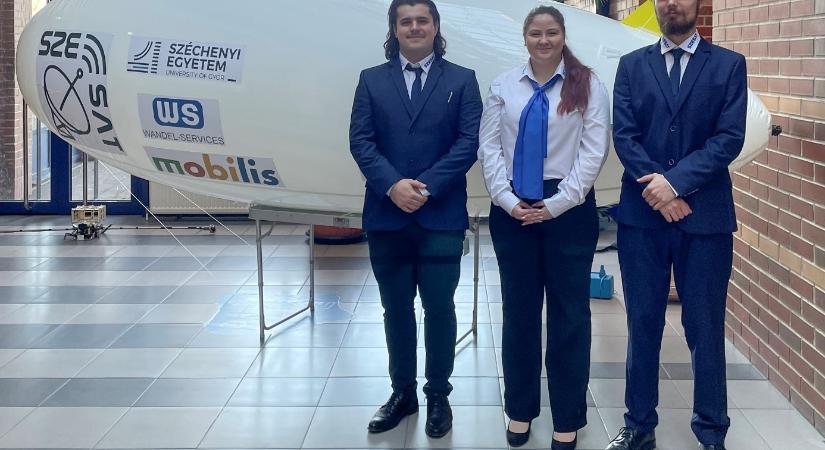 Mérőléghajót terveztek: országos sikert aratott a Széchenyi István Egyetem hallgatói csapata a távközlési versenyen