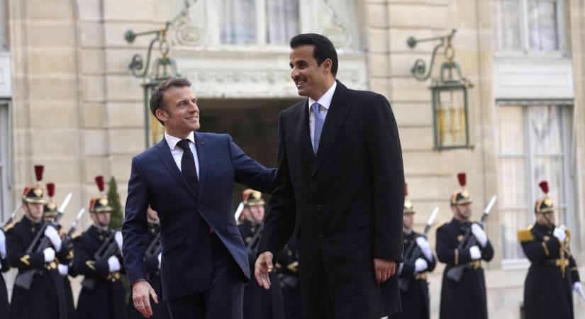 A 10 milliárd eurós vacsora, ahol jelen volt Macron, Sarkozy, Mbappé és a Louis Vuitton tulajdonosa
