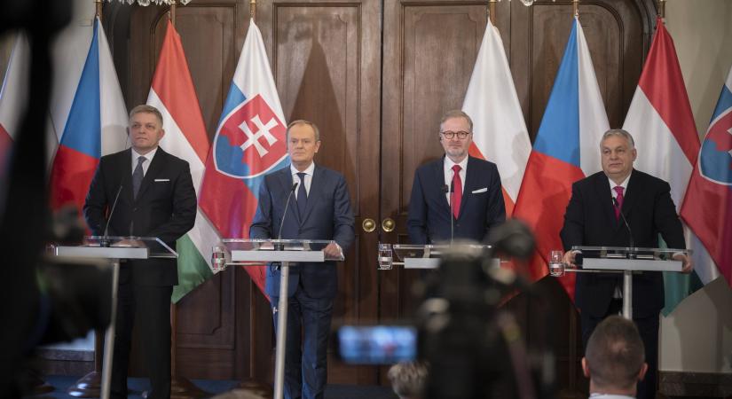 Lengyel kormányfő: A V4-ek közti különbségek nem olyan nagyok, mint ahogy az látszott