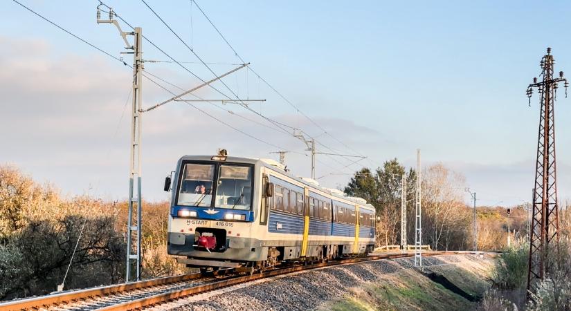 Húsz százalékkal olcsóbbá válik a vonatozás Szeged és Szabadka között