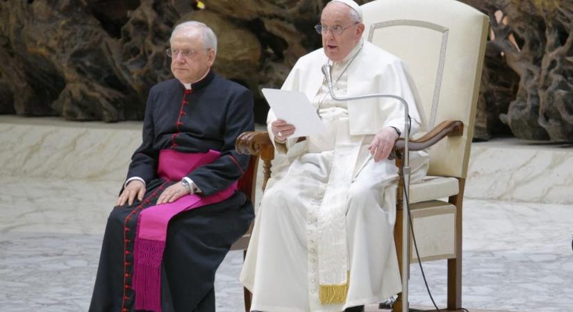 Péntek óta gyengélkedik Ferenc pápa