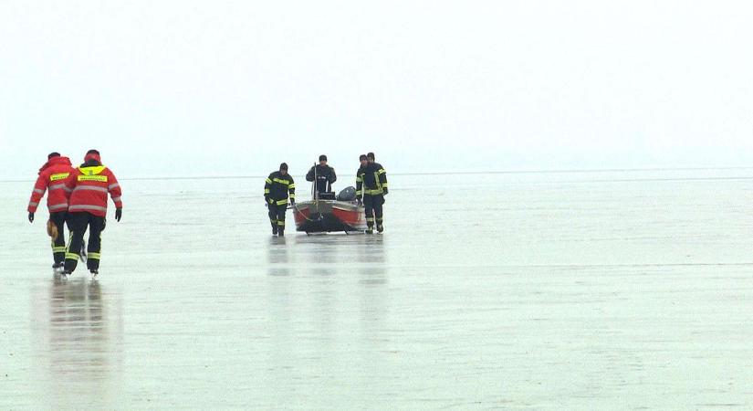 Holttestet találtak a Fertő tóban