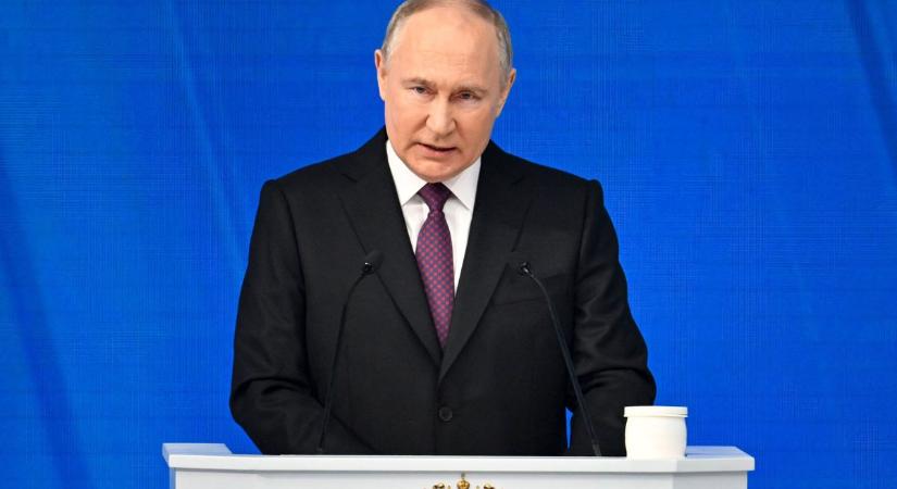 Putyin: A stratégiai nukleáris erők készenléti állapotban vannak