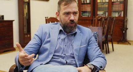 A Tiszta Kezek képviselője politikai cirkuszra használta fel egy bántalmazott pécsi fiatal ügyét