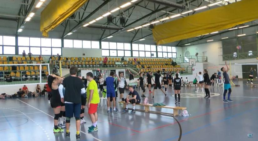 Röplabda Kupa – vegyes csapatok versenyeztek Dombóváron