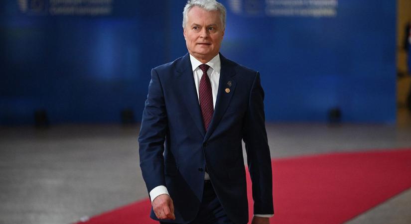 A litván elnök szerint szükség van a vasfüggönyre