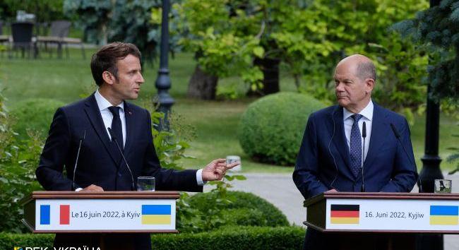 Macron és Scholz nem jön ki egymással, és ez Ukrajnának fáj – Bloomberg