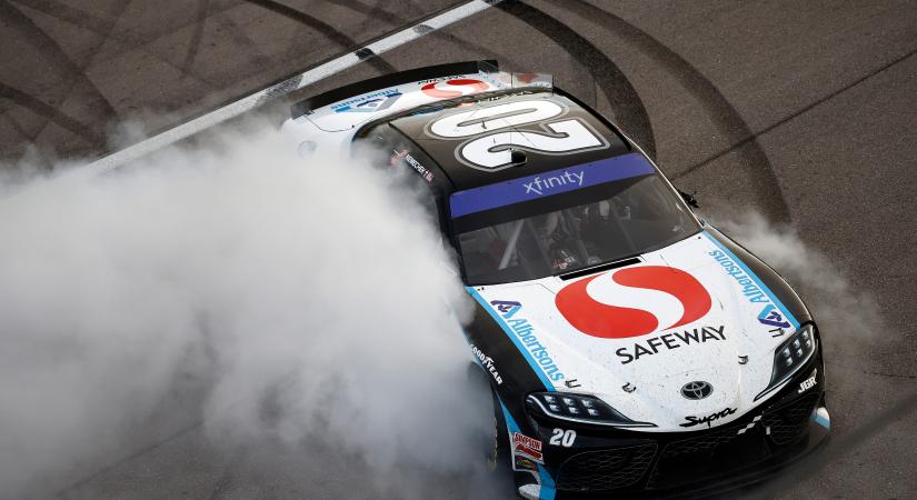 NASCAR: 7 futam után, Vegasban ért véget a Chevy sikerszériája