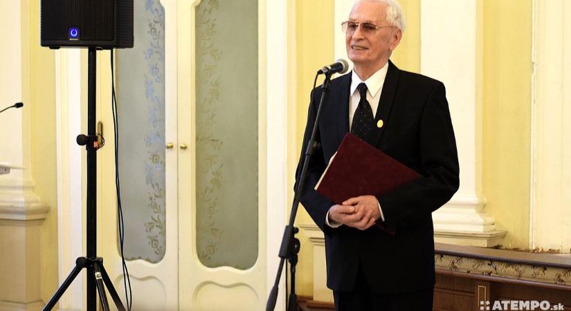 OTT JÁRTUNK: Csáky Páltól új színdarabot kapott – így köszöntötték a 80 éves Boráros Imrét (FOTÓK)