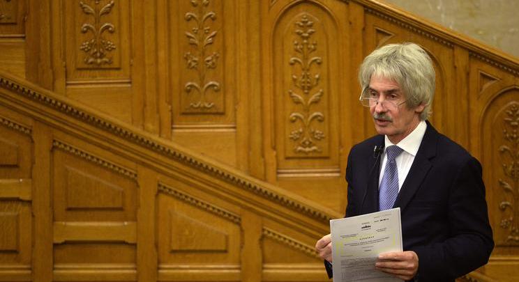 Megszólalt a Blikknek a korrupcióval vádolt volt MSZP-s miniszter: "Ezek koholt vádak"