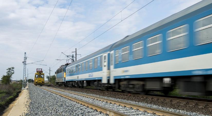 Gázolás miatt késhetnek a vonatok Záhony felé