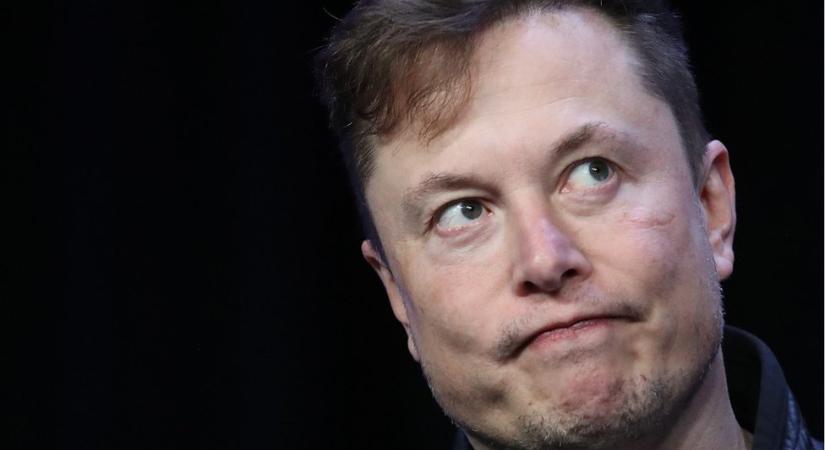 Végkielégítésért perlik Elon Muskot a Twitter egykori vezetői