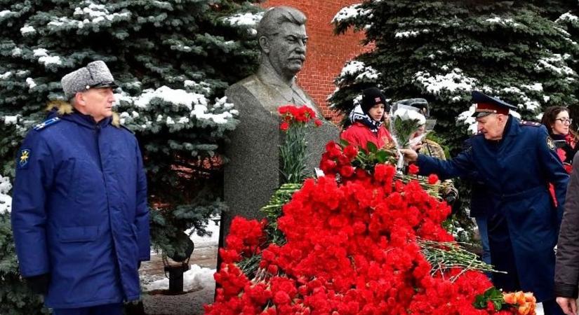 A nyugat szerepét vizsgálnák Sztálin halálában az orosz kommunisták